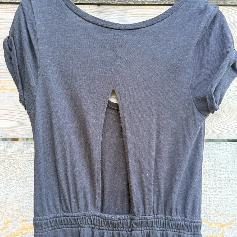 Women's Black Short-Sleeve Maxi Dress, back cutout, Waist-Defined Style Sz S/P - Picture 3 of 3